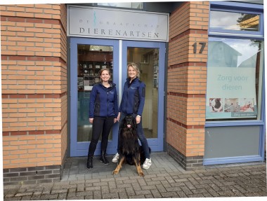 Nienke en edith nemen afscheid locatie hengelo mei 2021